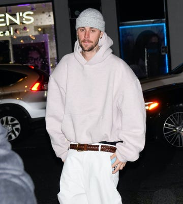 justin bieber shares post about dealing with imposter syndrome